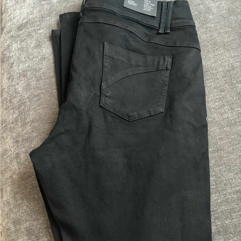 Chic Denim Plus Size Skinny Jeans